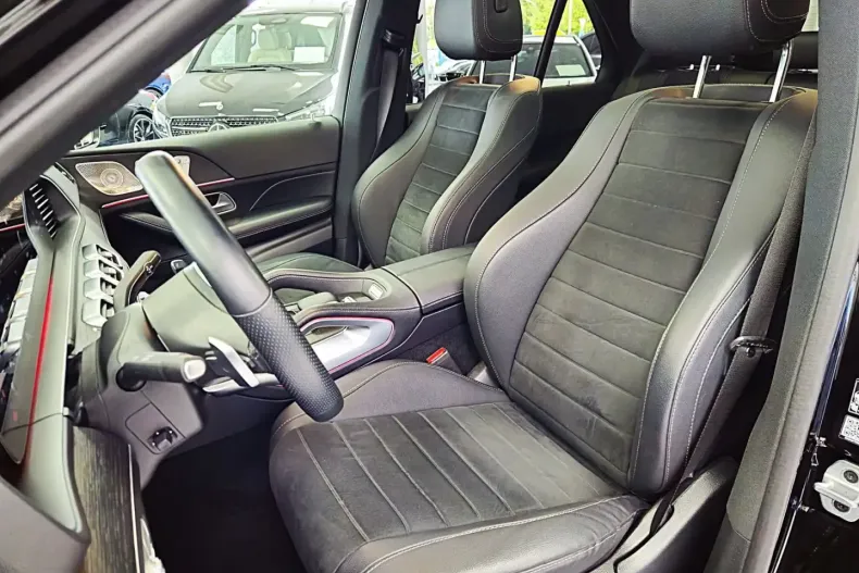 Mercedes-Benz GLE 300 din 2024 cu 13.047 km - oferta MER105239 - foto 12