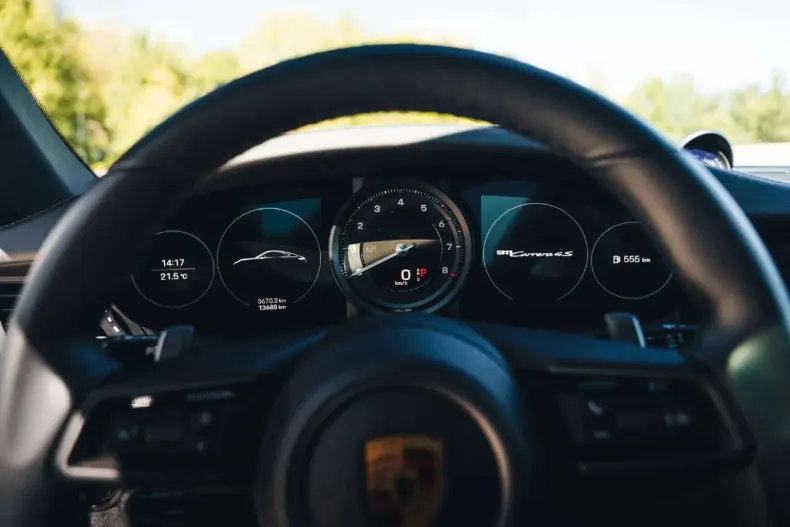 Porsche 992 din 2021 cu 13.700 km - oferta POR105240 - foto 20