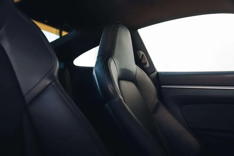 Porsche 992 din 2021 cu 13.700 km - oferta POR105240 - foto 25