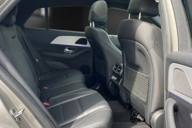 Mercedes-Benz GLE 350 din 2022 cu 53.568 km - oferta MER105245 - foto 14