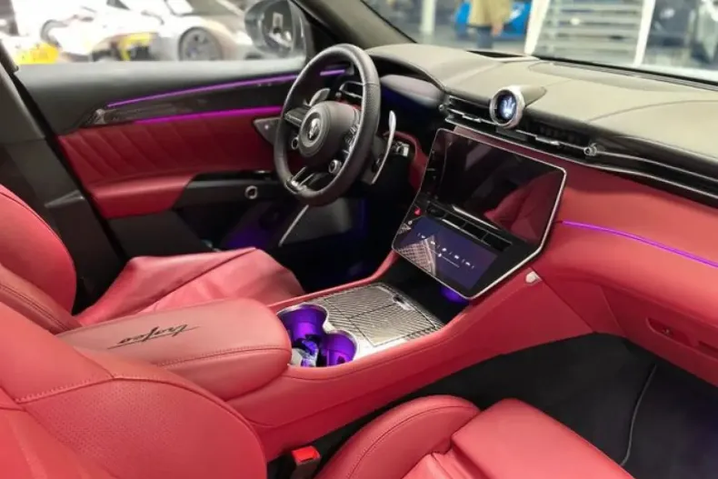 Maserati Grecale din 2023 cu 9.900 km - oferta MAS105248 - foto 24