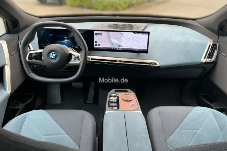 BMW iX din 2023 cu 49.990 km - oferta BMW105250 - foto 15