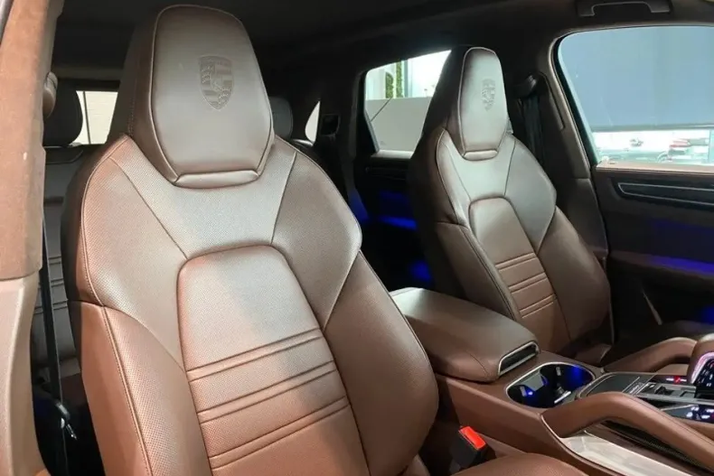 Porsche Cayenne din 2022 cu 48.055 km - oferta POR105252 - foto 26