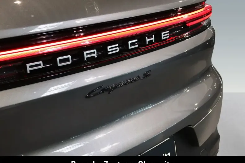 Porsche Cayenne din 2024 cu 28.250 km - oferta POR105253 - foto 33