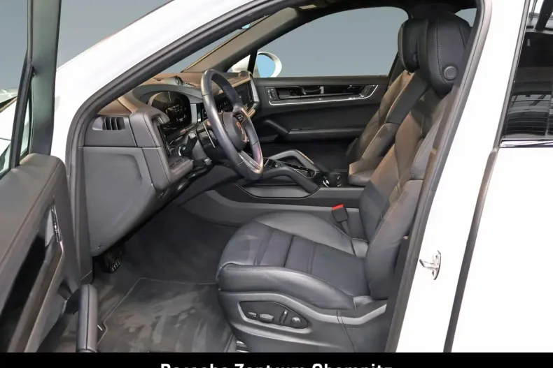 Porsche Cayenne din 2024 cu 28.590 km - oferta POR105254 - foto 12