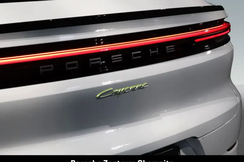 Porsche Cayenne din 2024 cu 28.590 km - oferta POR105254 - foto 35