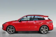 Porsche Cayenne din 2022 cu 23.719 km - oferta POR105255 - foto 4