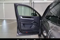 Porsche Cayenne din 2024 cu 29.820 km - oferta POR105256 - foto 10