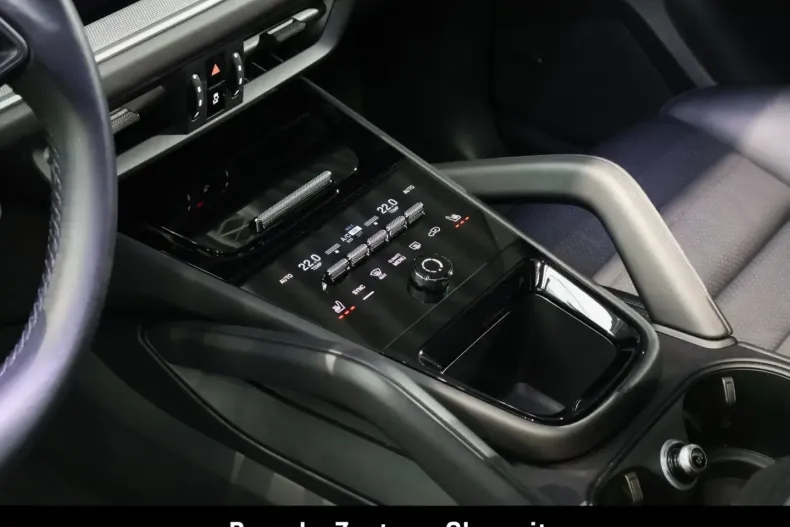 Porsche Cayenne din 2024 cu 29.820 km - oferta POR105256 - foto 25