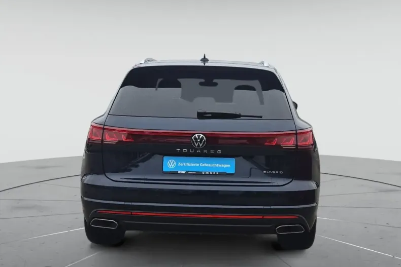 Volkswagen Touareg din 2023 cu 3.766 km - oferta VOL105259 - foto 6