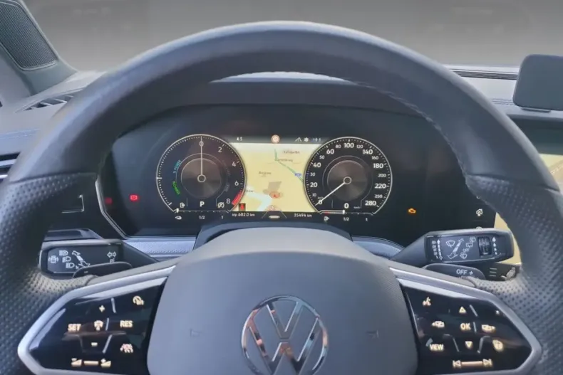 Volkswagen Touareg din 2022 cu 72.000 km - oferta VOL105261 - foto 12