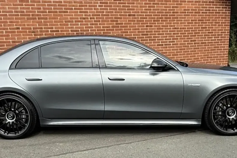 Mercedes-Benz S 63 AMG din 2024 cu 8.770 km - oferta MER105265 - foto 11