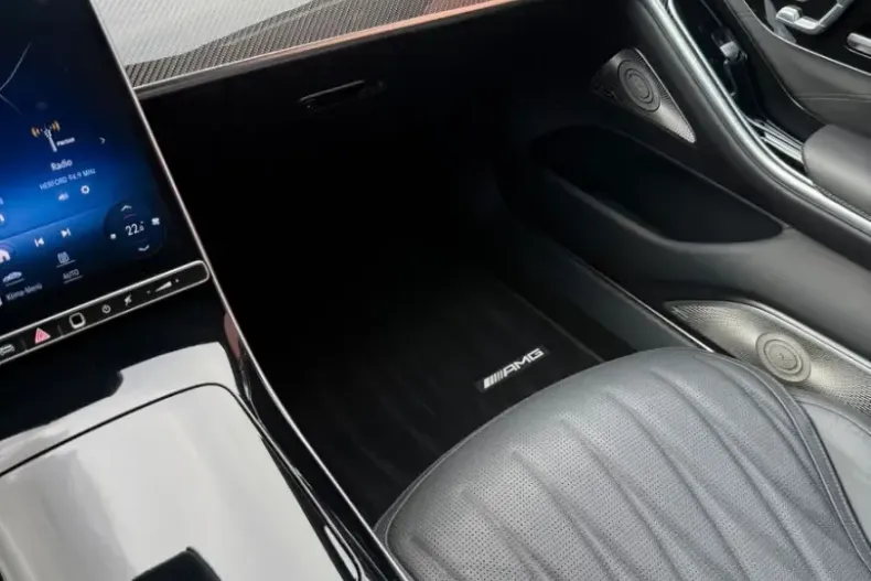 Mercedes-Benz S 63 AMG din 2024 cu 8.770 km - oferta MER105265 - foto 17