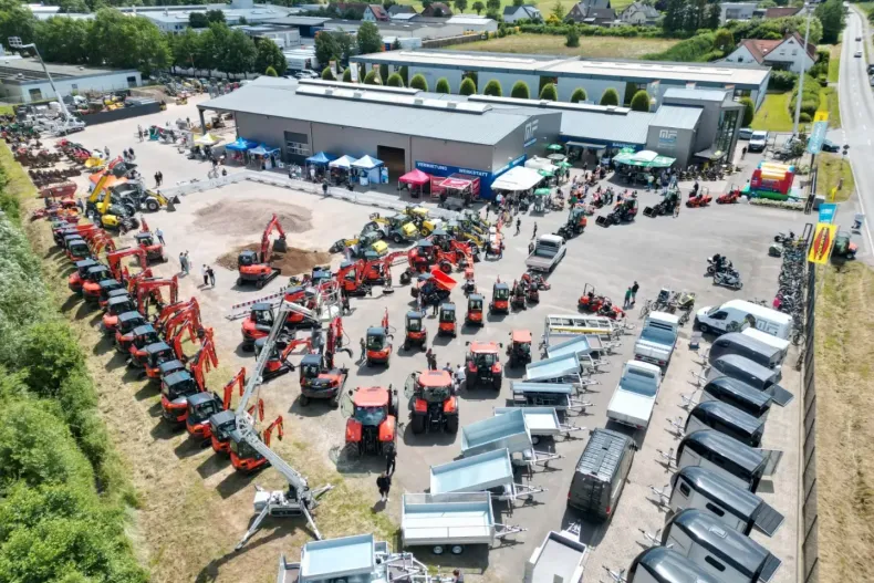 Mercedes-Benz S 63 AMG din 2024 cu 8.770 km - oferta MER105265 - foto 23