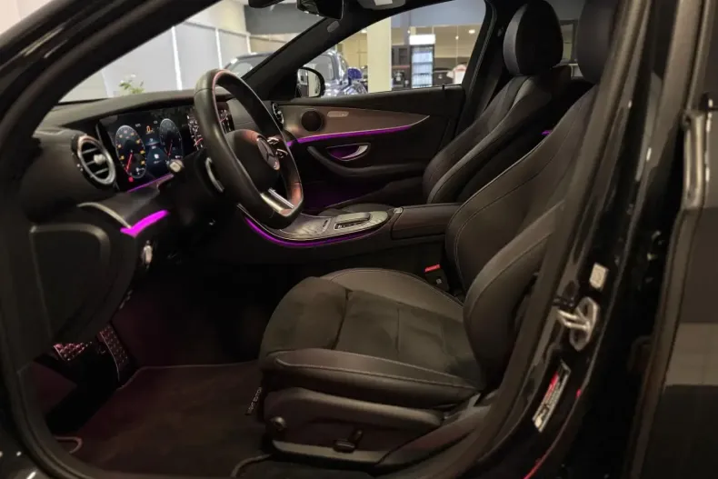 Mercedes-Benz E 300 din 2023 cu 18.910 km - oferta MER105268 - foto 14