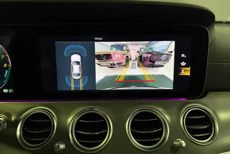 Mercedes-Benz E 300 din 2023 cu 18.910 km - oferta MER105268 - foto 25