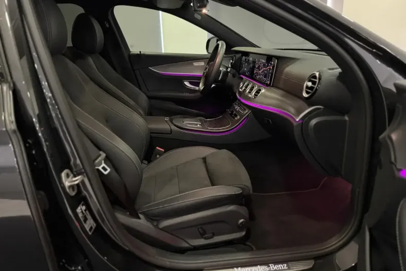 Mercedes-Benz E 300 din 2023 cu 18.910 km - oferta MER105268 - foto 27