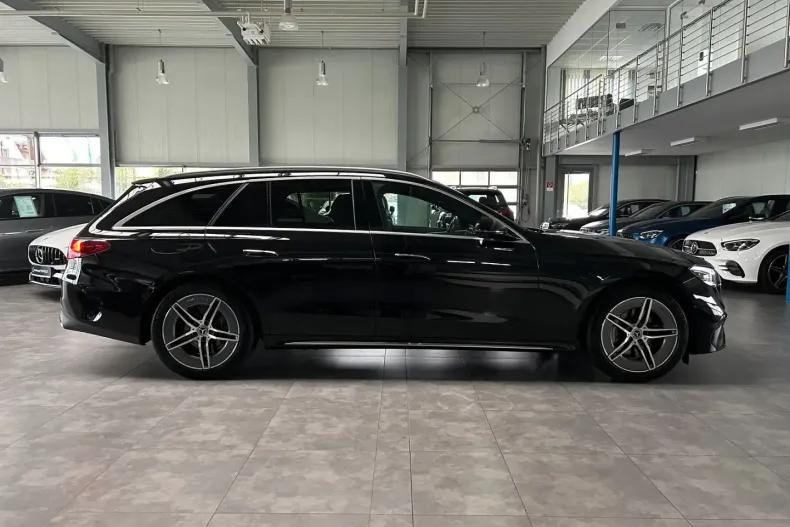 Mercedes-Benz E 300 din 2023 cu 22.989 km - oferta MER105274 - foto 20