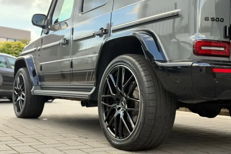 Mercedes-Benz G 500 din 2023 cu 12.000 km - oferta MER105276 - foto 8