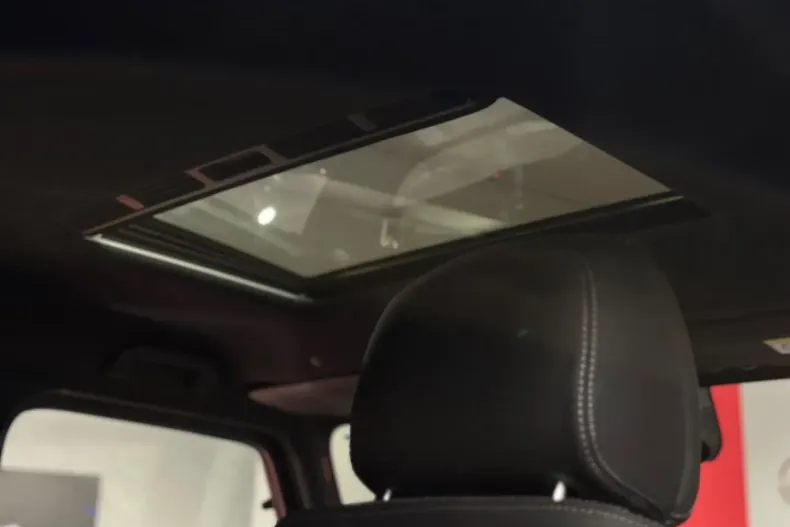 Mercedes-Benz G 500 din 2023 cu 12.000 km - oferta MER105276 - foto 17