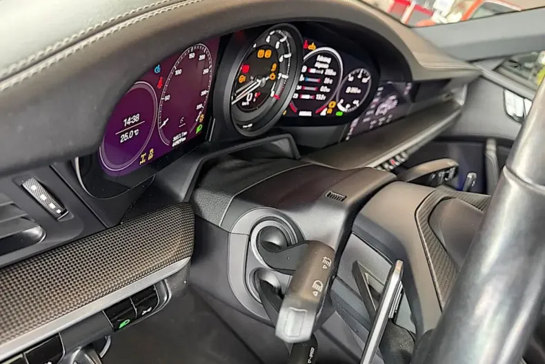 Porsche 992 din 2020 cu 45.000 km - oferta POR105280 - foto 24