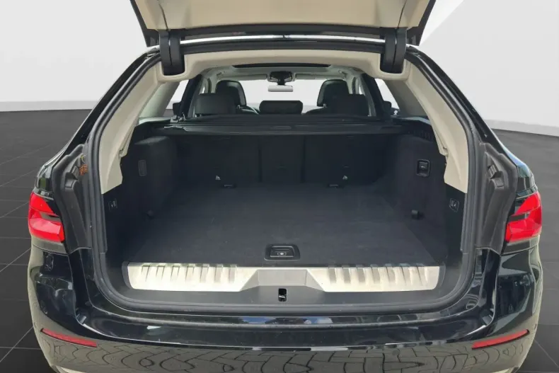 BMW 530 din 2022 cu 79.190 km - oferta BMW105281 - foto 12