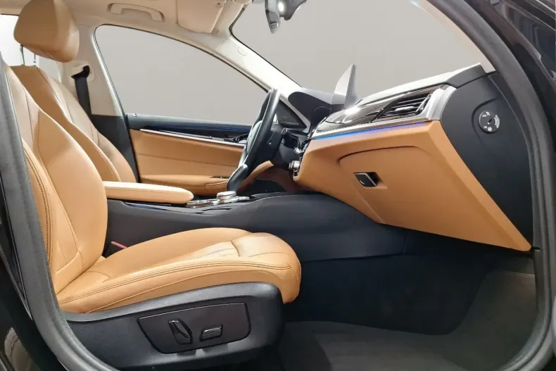 BMW 530 din 2022 cu 63.183 km - oferta BMW105285 - foto 5