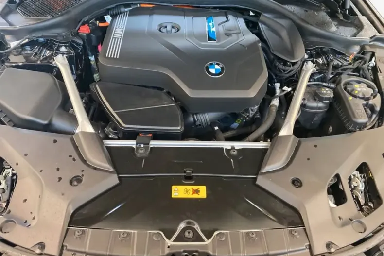 BMW 530 din 2023 cu 31.912 km - oferta BMW105286 - foto 7