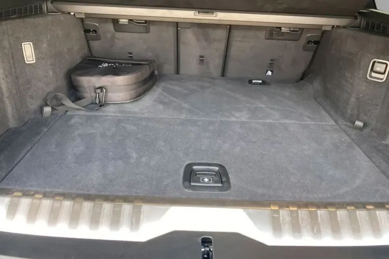 BMW 530 din 2023 cu 31.912 km - oferta BMW105286 - foto 8