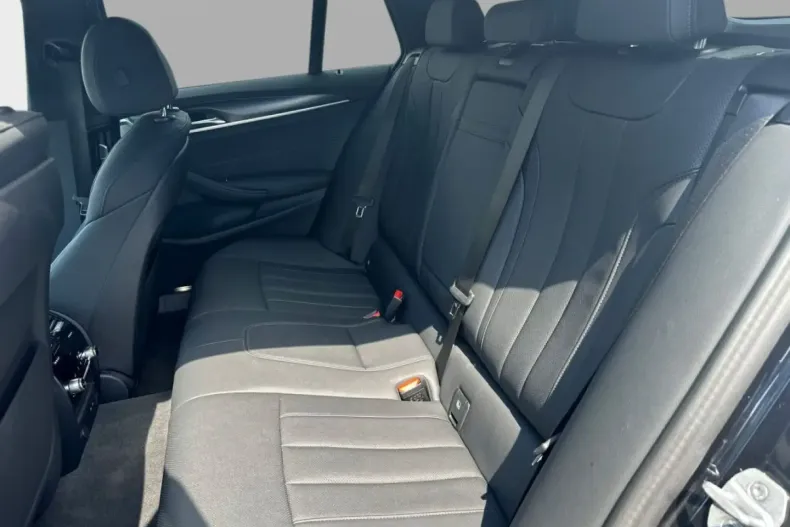 BMW 530 din 2022 cu 36.509 km - oferta BMW105287 - foto 12