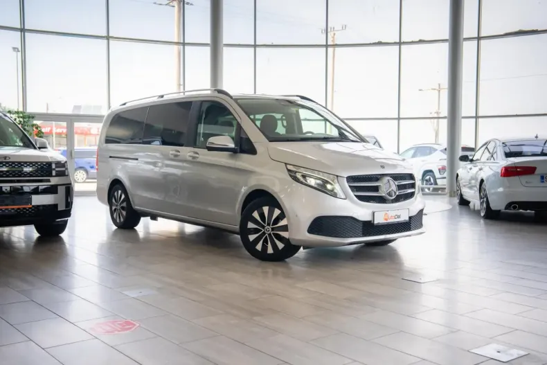 Mercedes-Benz V 250 din 2021 cu 86.693 km - oferta MER105296 - foto 2