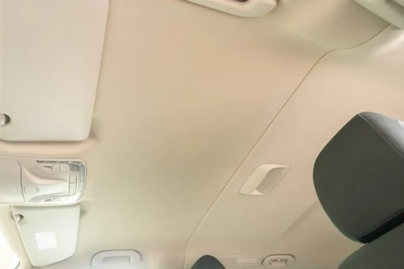 Mercedes-Benz V 250 din 2021 cu 86.693 km - oferta MER105296 - foto 21