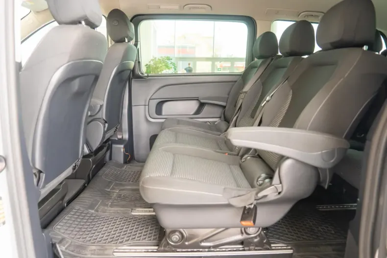 Mercedes-Benz V 250 din 2021 cu 86.693 km - oferta MER105296 - foto 23