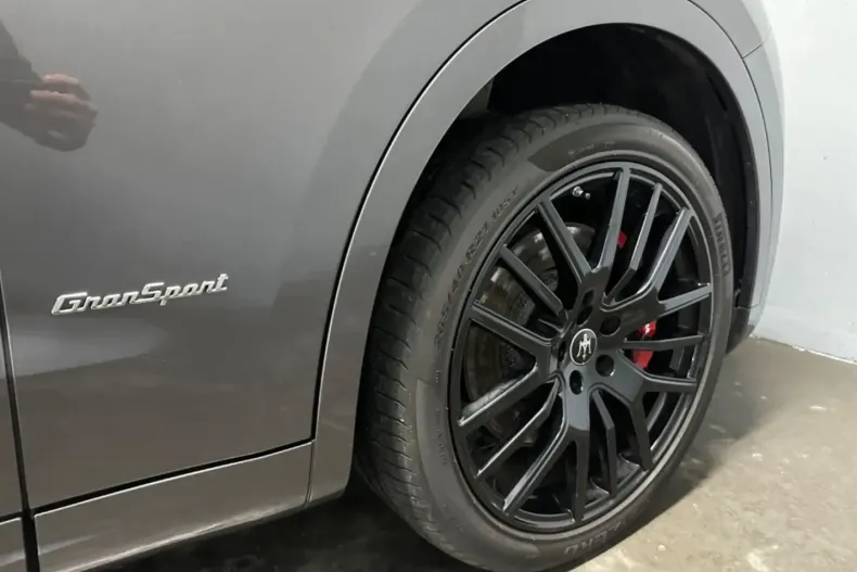 Maserati Levante din 2020 cu 67.100 km - oferta MAS105298 - foto 4