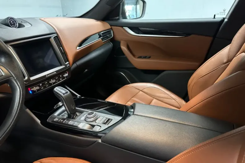 Maserati Levante din 2020 cu 67.100 km - oferta MAS105298 - foto 17