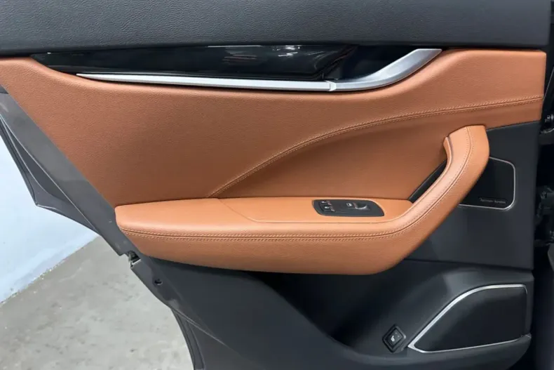 Maserati Levante din 2020 cu 67.100 km - oferta MAS105298 - foto 22