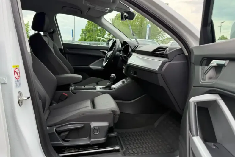 Audi Q3 din 2023 cu 24.200 km - oferta AUD105299 - foto 8