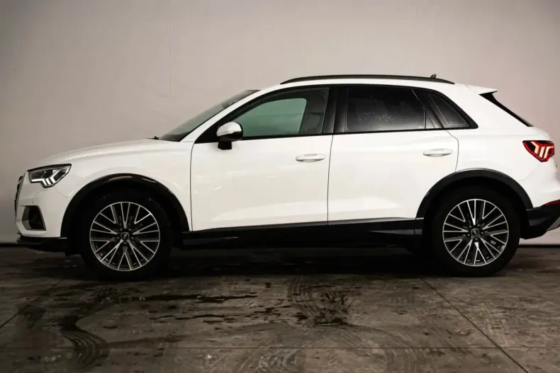 Audi Q3 din 2023 cu 24.100 km - oferta AUD105300 - foto 4