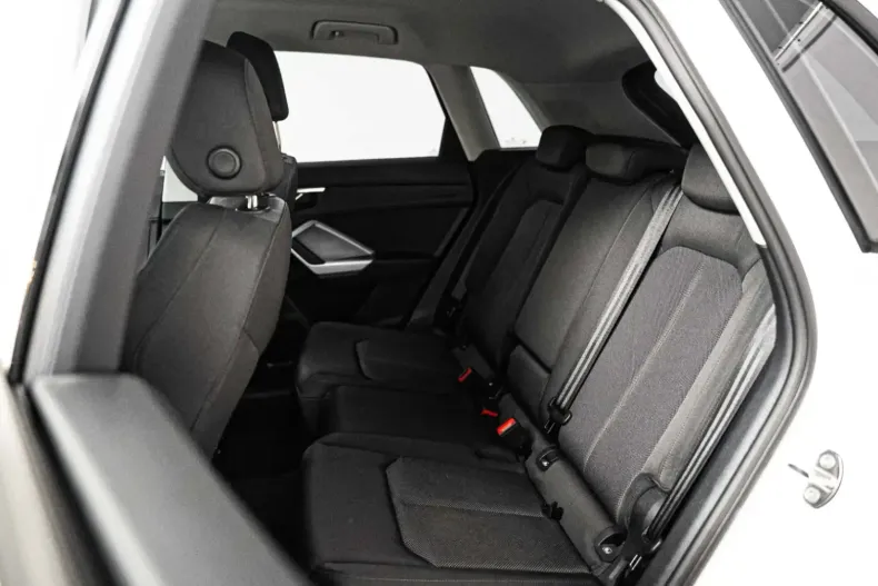 Audi Q3 din 2023 cu 24.100 km - oferta AUD105300 - foto 10