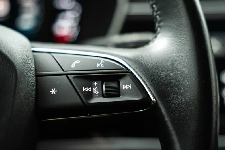 Audi Q3 din 2023 cu 24.100 km - oferta AUD105300 - foto 17