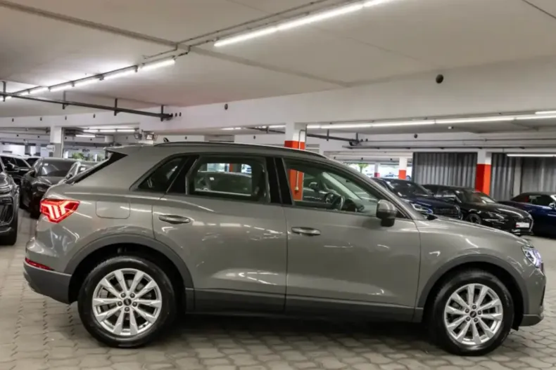 Audi Q3 din 2023 cu 58.100 km - oferta AUD105303 - foto 6