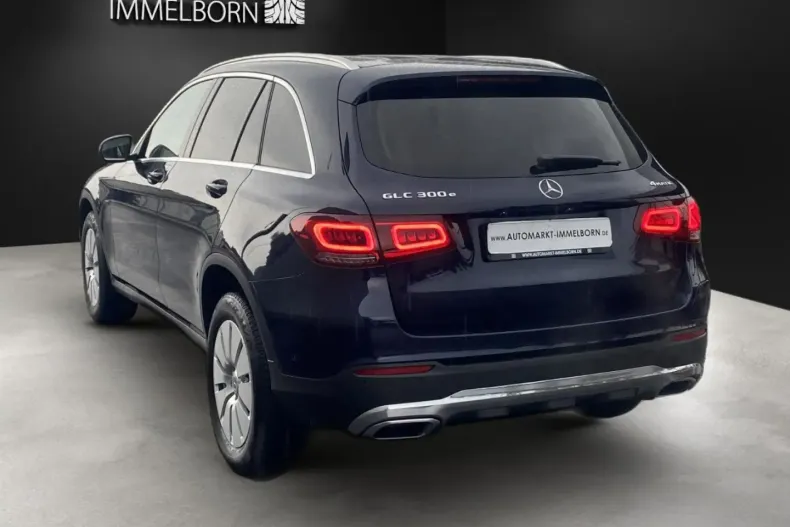 Mercedes-Benz GLC 300 din 2021 cu 65.780 km - oferta MER105310 - foto 6