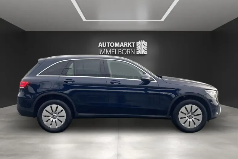 Mercedes-Benz GLC 300 din 2021 cu 65.780 km - oferta MER105310 - foto 9