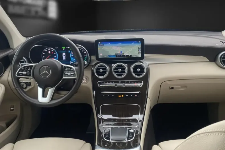 Mercedes-Benz GLC 300 din 2021 cu 65.780 km - oferta MER105310 - foto 11