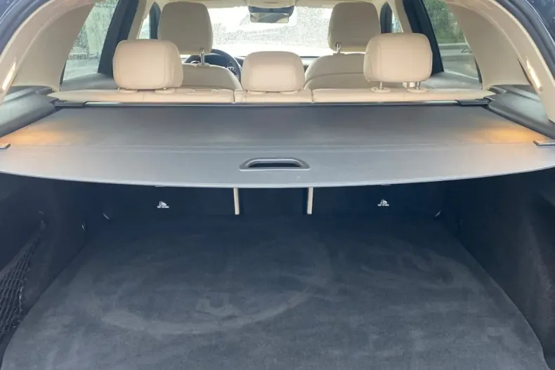 Mercedes-Benz GLC 300 din 2021 cu 65.780 km - oferta MER105310 - foto 22