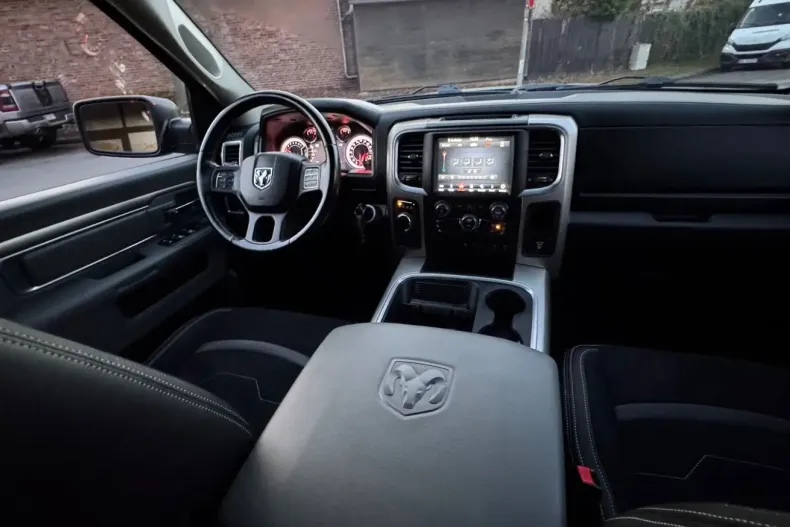 Dodge RAM din 2020 cu 33.900 km - oferta DOD105321 - foto 44