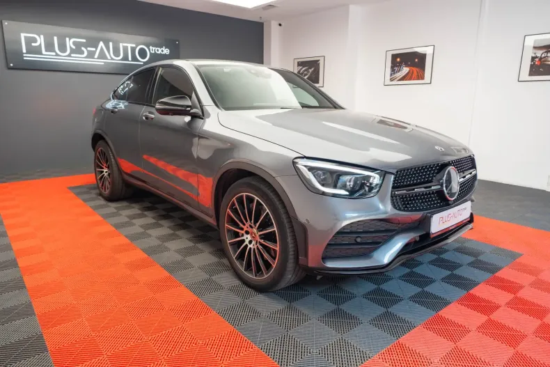 Mercedes-Benz GLC 300 din 2020 cu 107.500 km - oferta MER105325 - foto 1