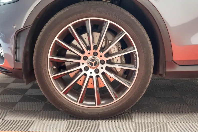 Mercedes-Benz GLC 300 din 2020 cu 107.500 km - oferta MER105325 - foto 6