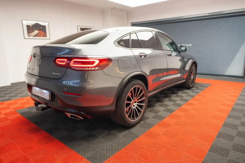 Mercedes-Benz GLC 300 din 2020 cu 107.500 km - oferta MER105325 - foto 12