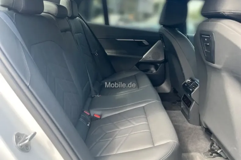 BMW 520 din 2024 cu 27.292 km - oferta BMW105330 - foto 18